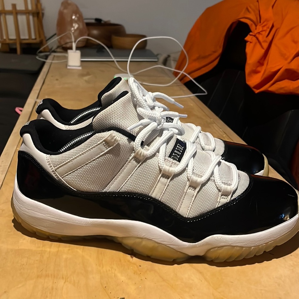 Jordan xi concord low